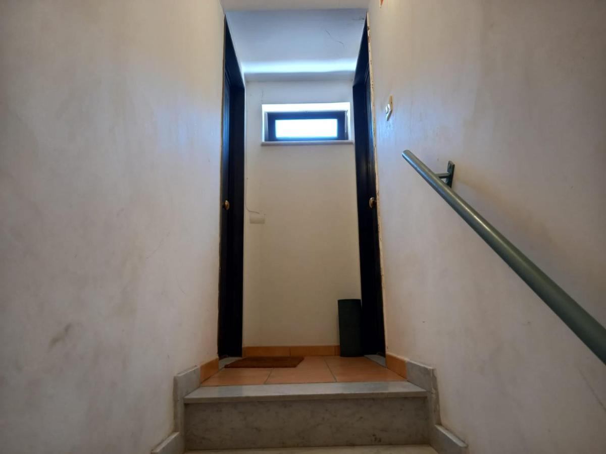 Room In Historical City Centre With Private Bathroom Catania Exterior foto